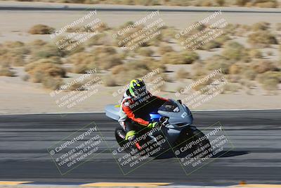 media/Dec-05-2024-Racers Edge (Thu) [[e102e0690b]]/3-B Group/Session 2 (Turn 12 Inside)/